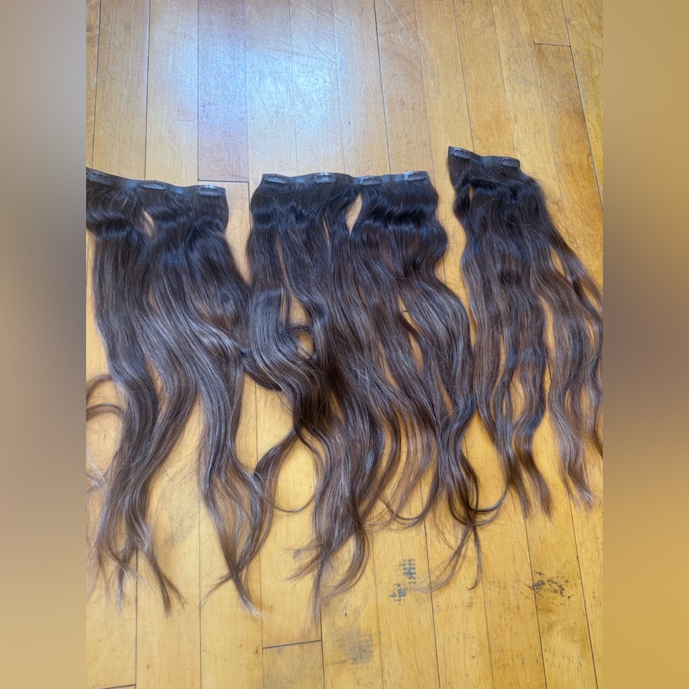 BELLAMI Silk Seam 220 G 6-Piece Dark Brown / Chestnut Brown Clip In Extensions - Picture 6 of 8